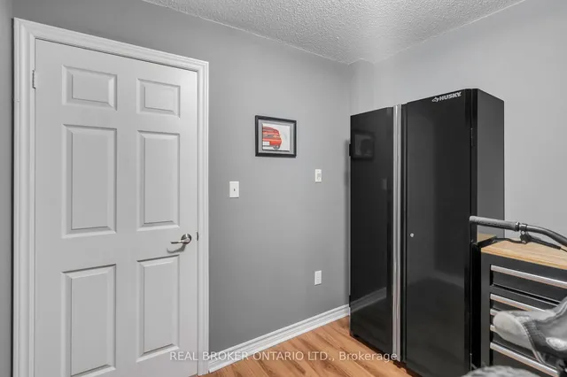 Additional property image - 1340 Main St Unit 408