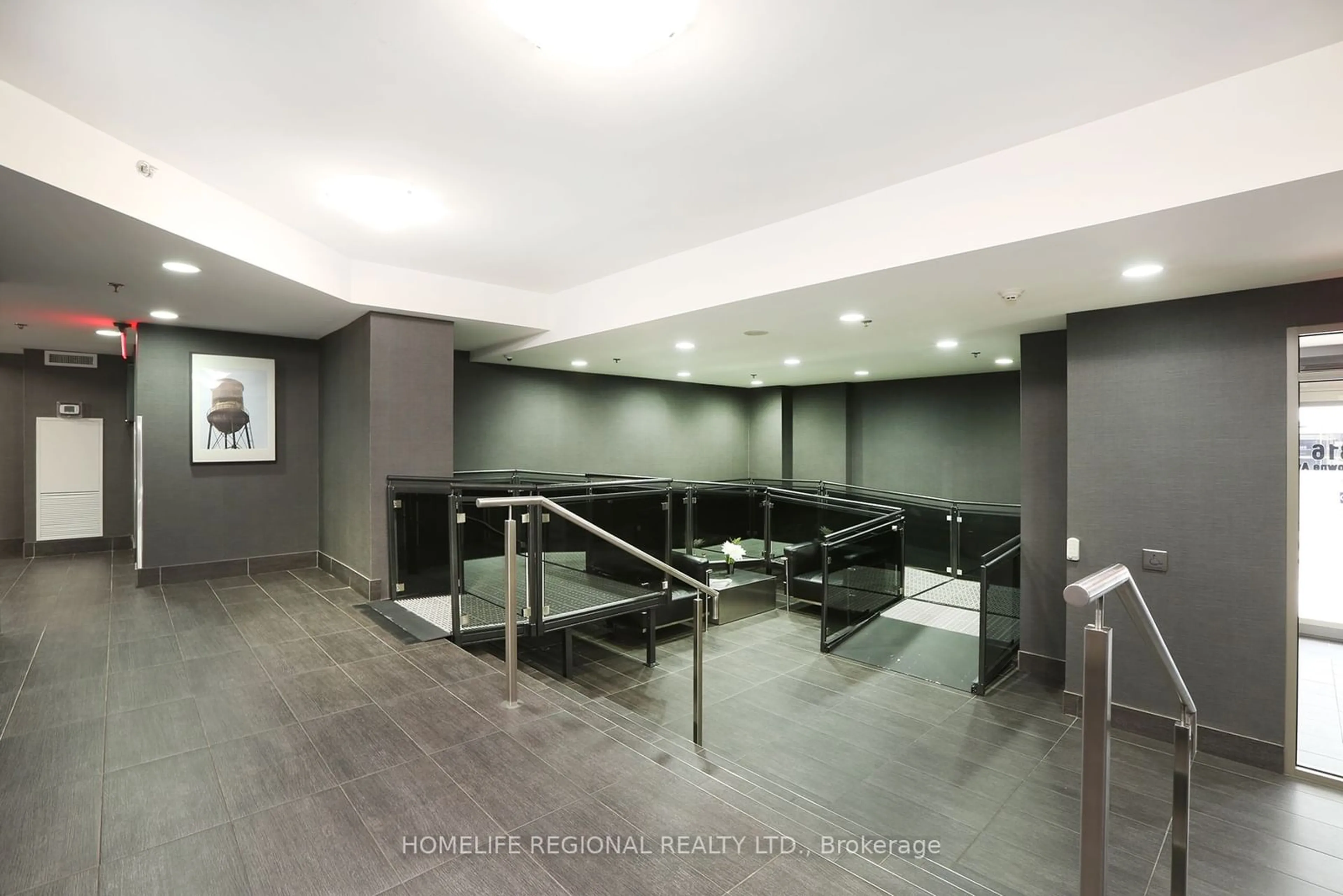 Indoor lobby, wood floors for 816 Lansdowne Ave #1015, Toronto Ontario M6H 4K6