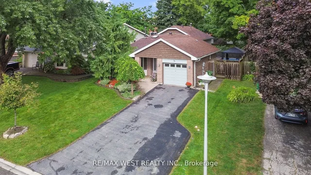 Additional property image - 34 Lorraine Cres
