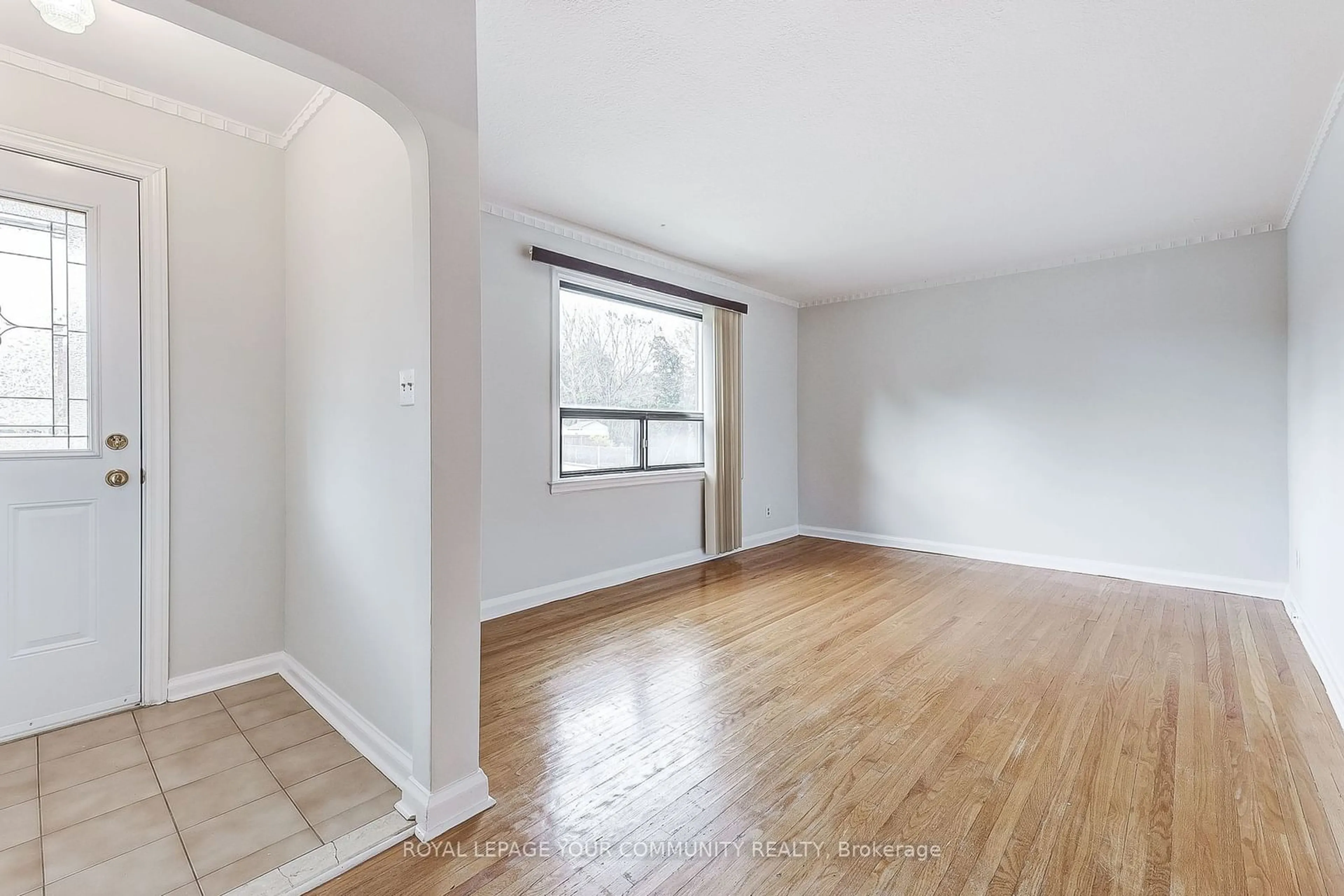 A pic of a room, wood floors for 59 Chartwell Rd, Toronto Ontario M8Z 4G3