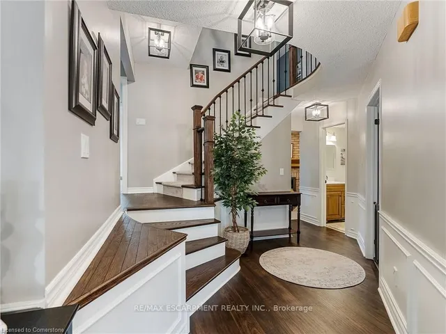 Additional property image - 2079 Hunters Wood Dr