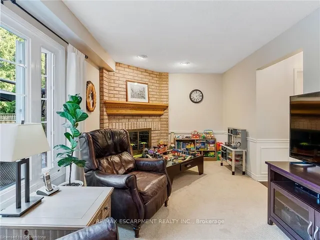 Additional property image - 2079 Hunters Wood Dr