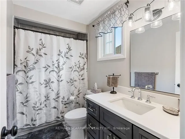Additional property image - 2079 Hunters Wood Dr