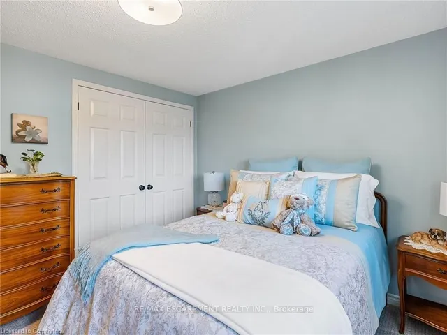 Additional property image - 2079 Hunters Wood Dr
