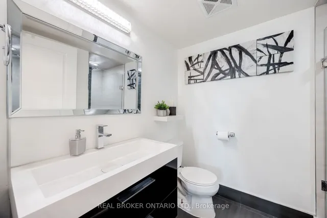Additional property image - 235 Sherway Gardens Rd Unit 1504