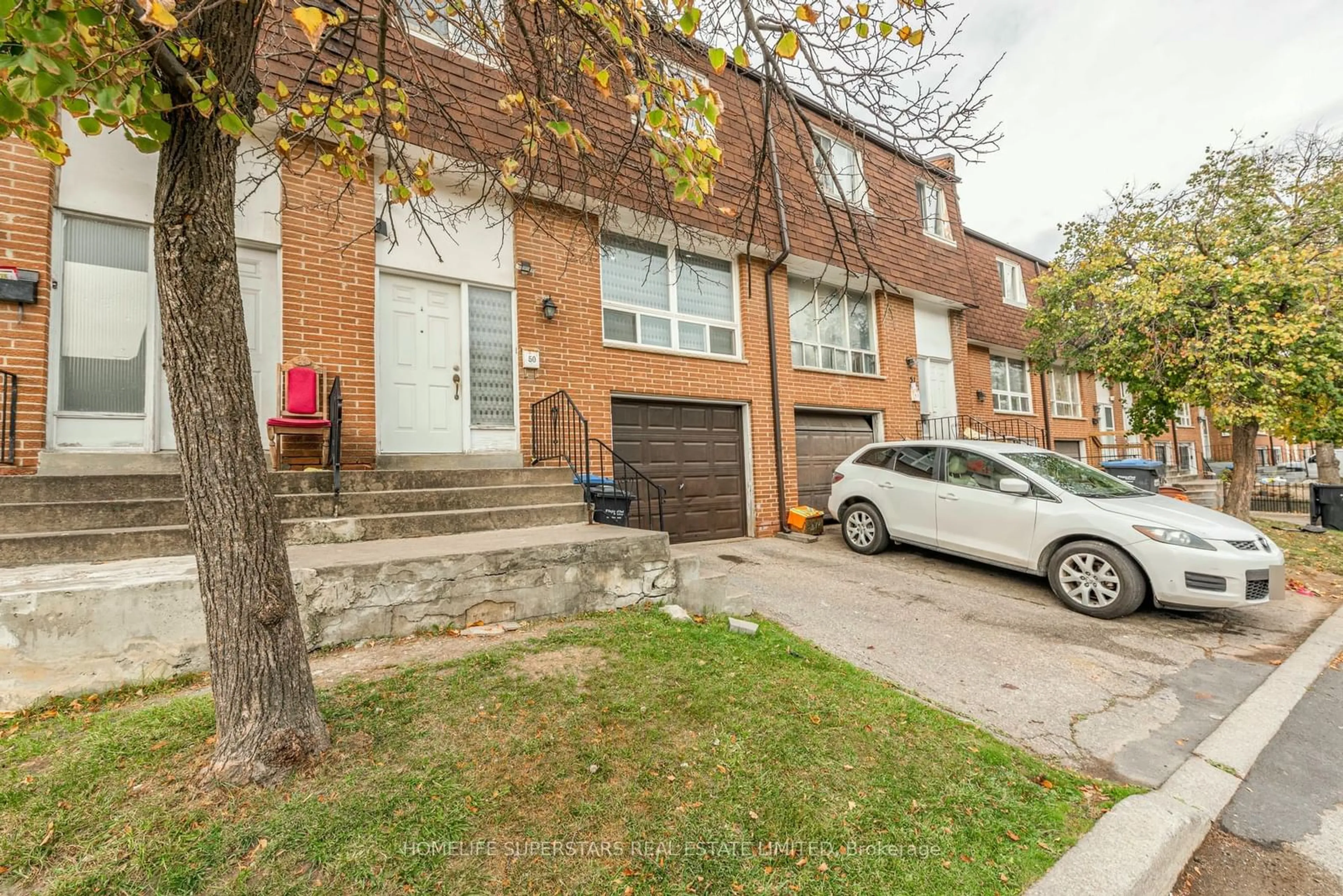 A pic from exterior of the house or condo, the street view for 7475 Goreway Dr #50, Mississauga Ontario L4T 3T3