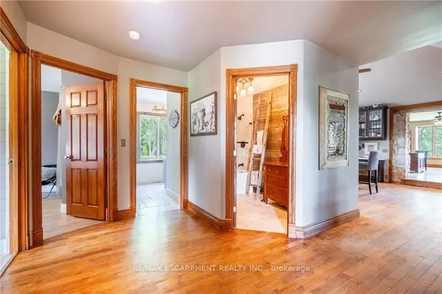 Additional property image - 769 Old York Rd
