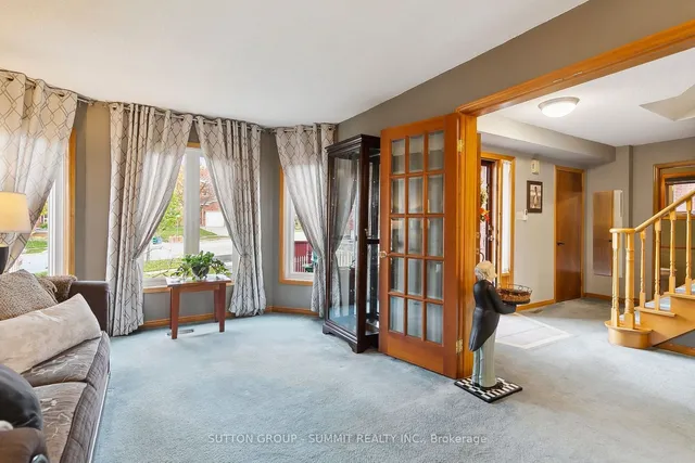 Additional property image - 2722 Kingsway Dr