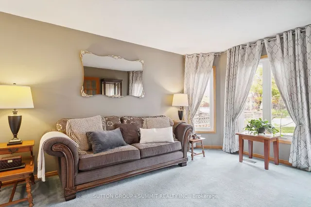 Additional property image - 2722 Kingsway Dr