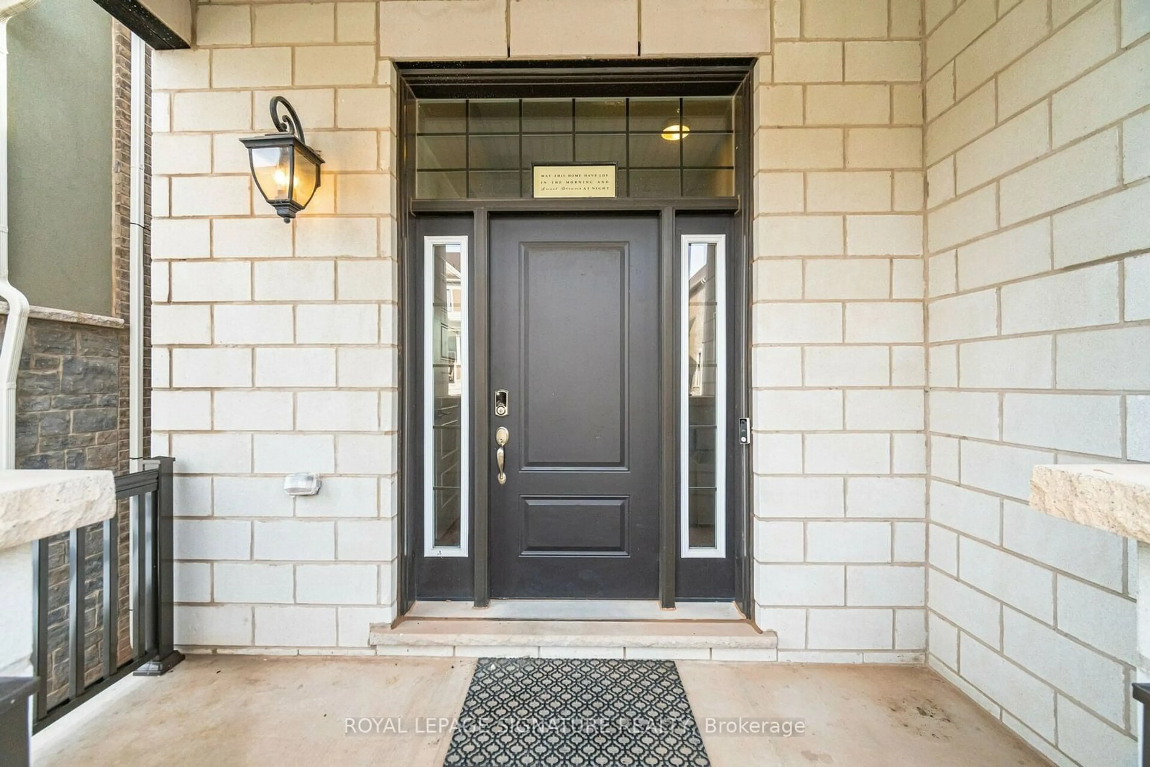 Indoor entryway, wood floors for 3351 Harasym Tr, Oakville Ontario L6M 5L8