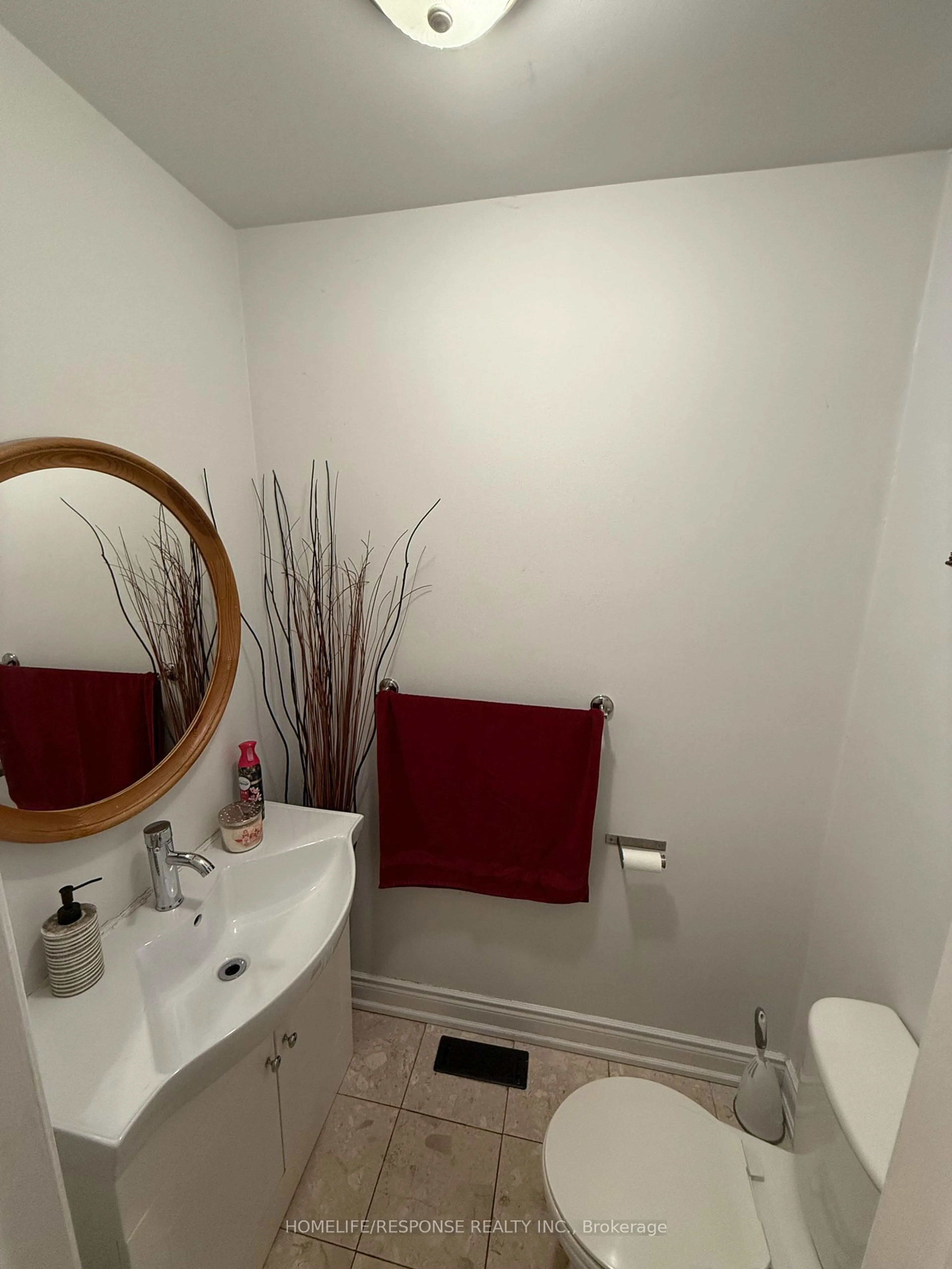 Bathroom, not visible floor for 400 MISSISSAUGA VALLEY Blvd #4, Mississauga Ontario L5A 3N6