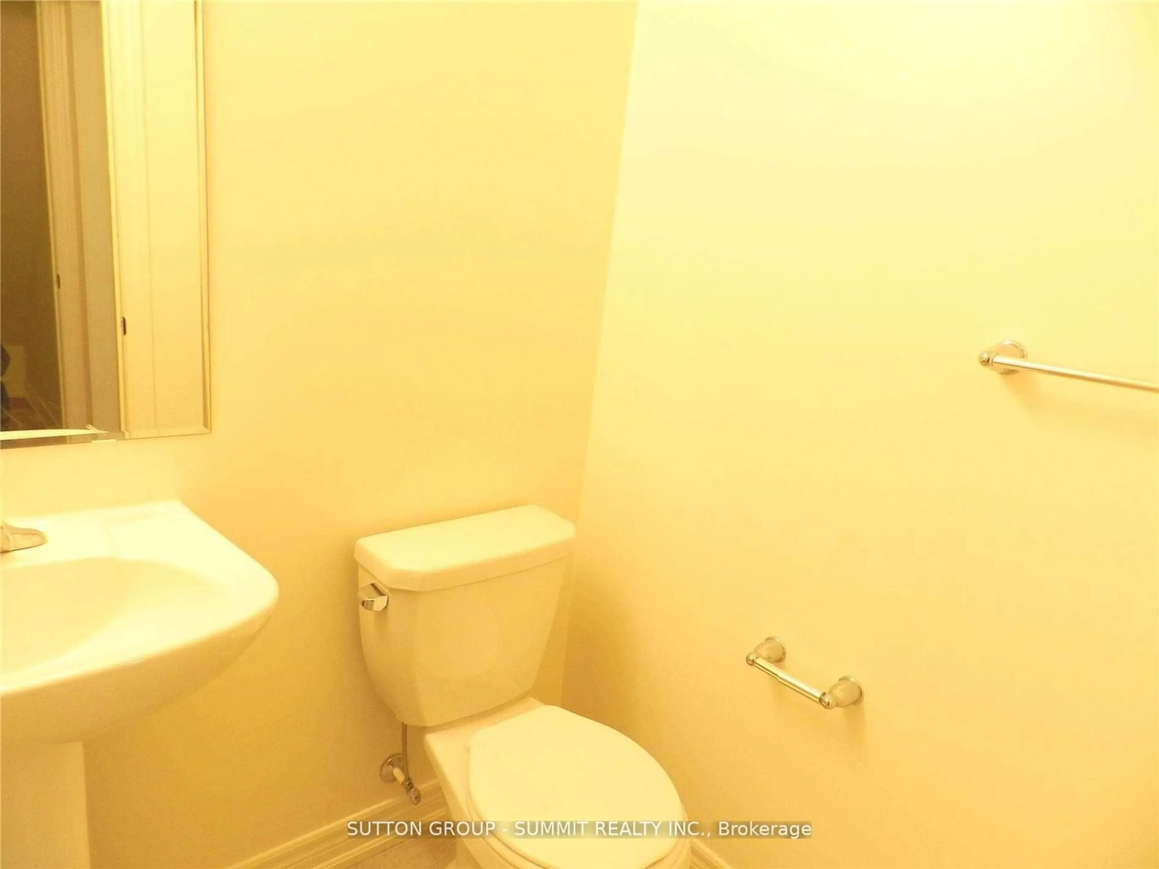 Standard bathroom, not visible floor for 3964 Thomas Alton Blvd, Burlington Ontario L7M 2A4