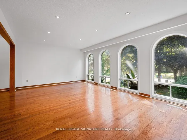 Additional property image - 165 Cavendish Crt