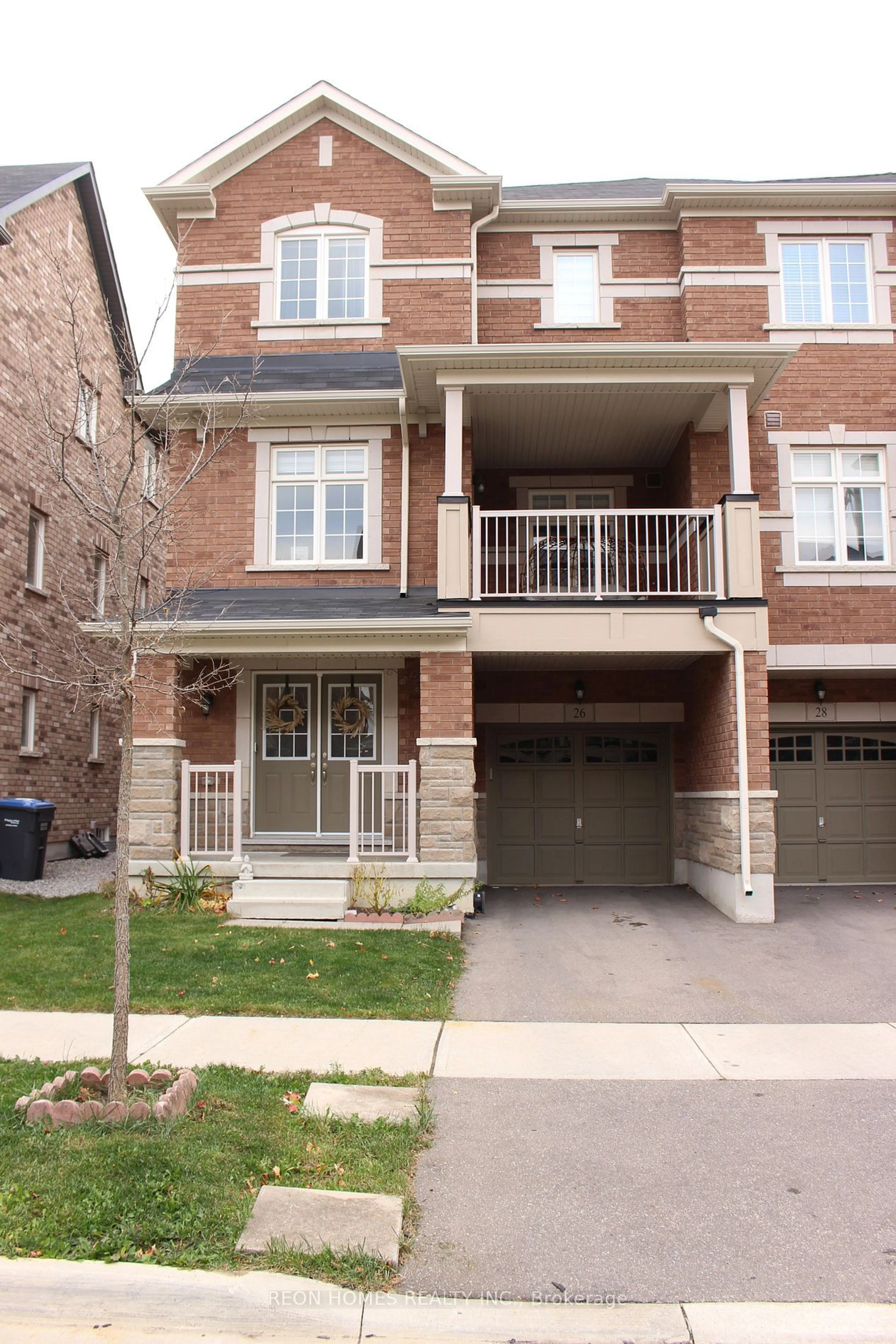 A pic from exterior of the house or condo, the street view for 26 Lowes Hill Circ, Caledon Ontario L7C 4H5