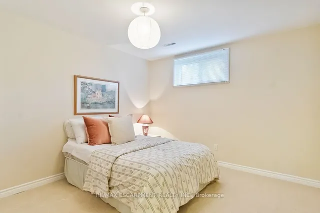 Additional property image - 1180 Falgarwood Dr
