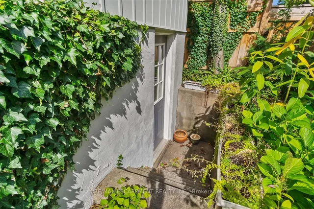 Additional property image - 1180 Falgarwood Dr