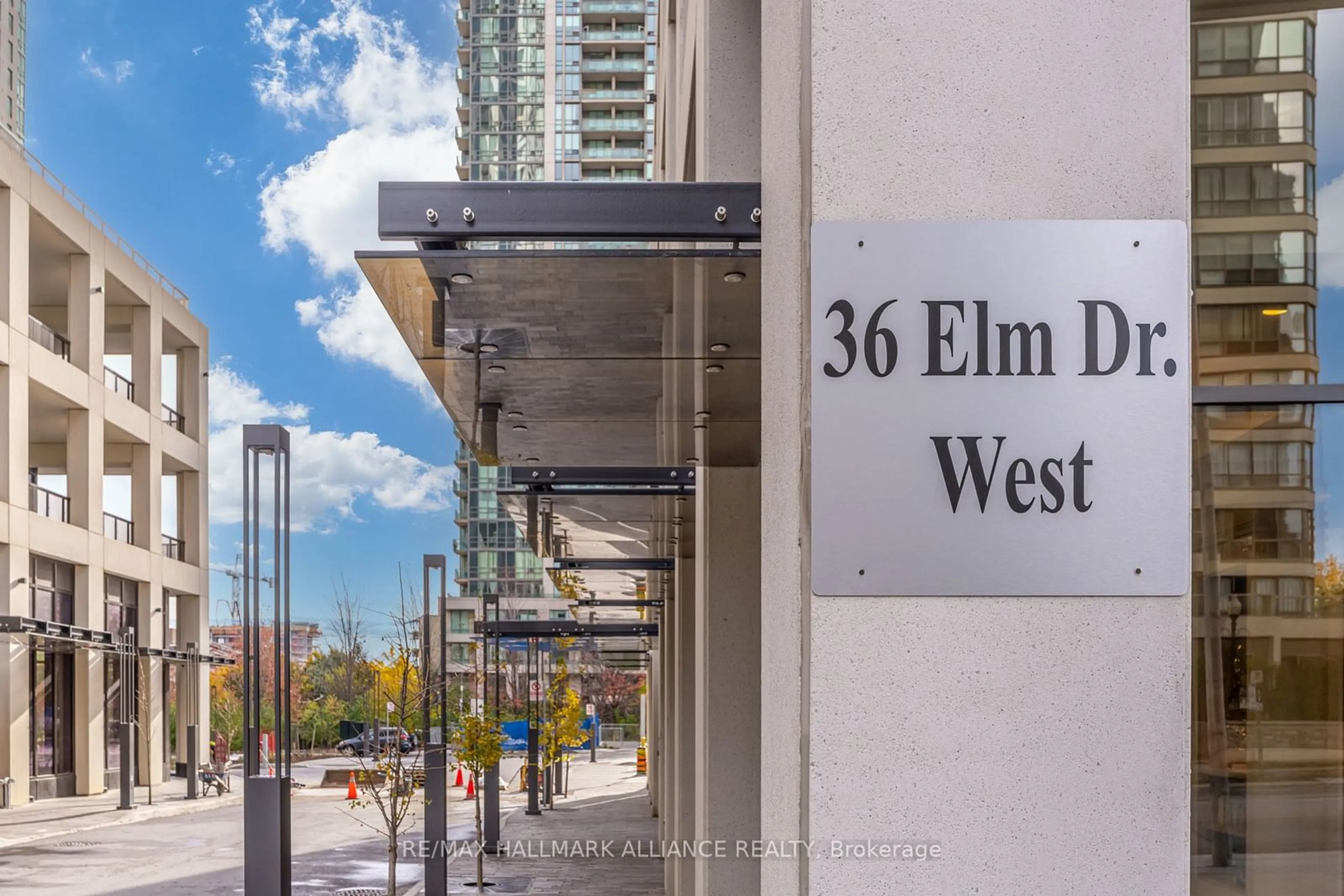 A pic from exterior of the house or condo, the street view for 36 Elm Dr #2203, Mississauga Ontario L5B 0N3