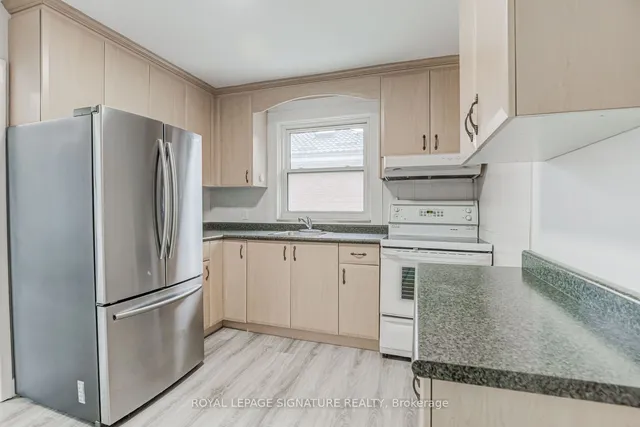 Additional property image - 6 Bonnyview Dr