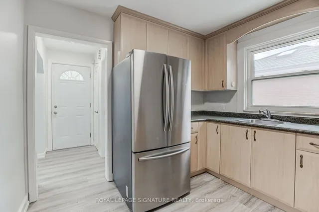 Additional property image - 6 Bonnyview Dr