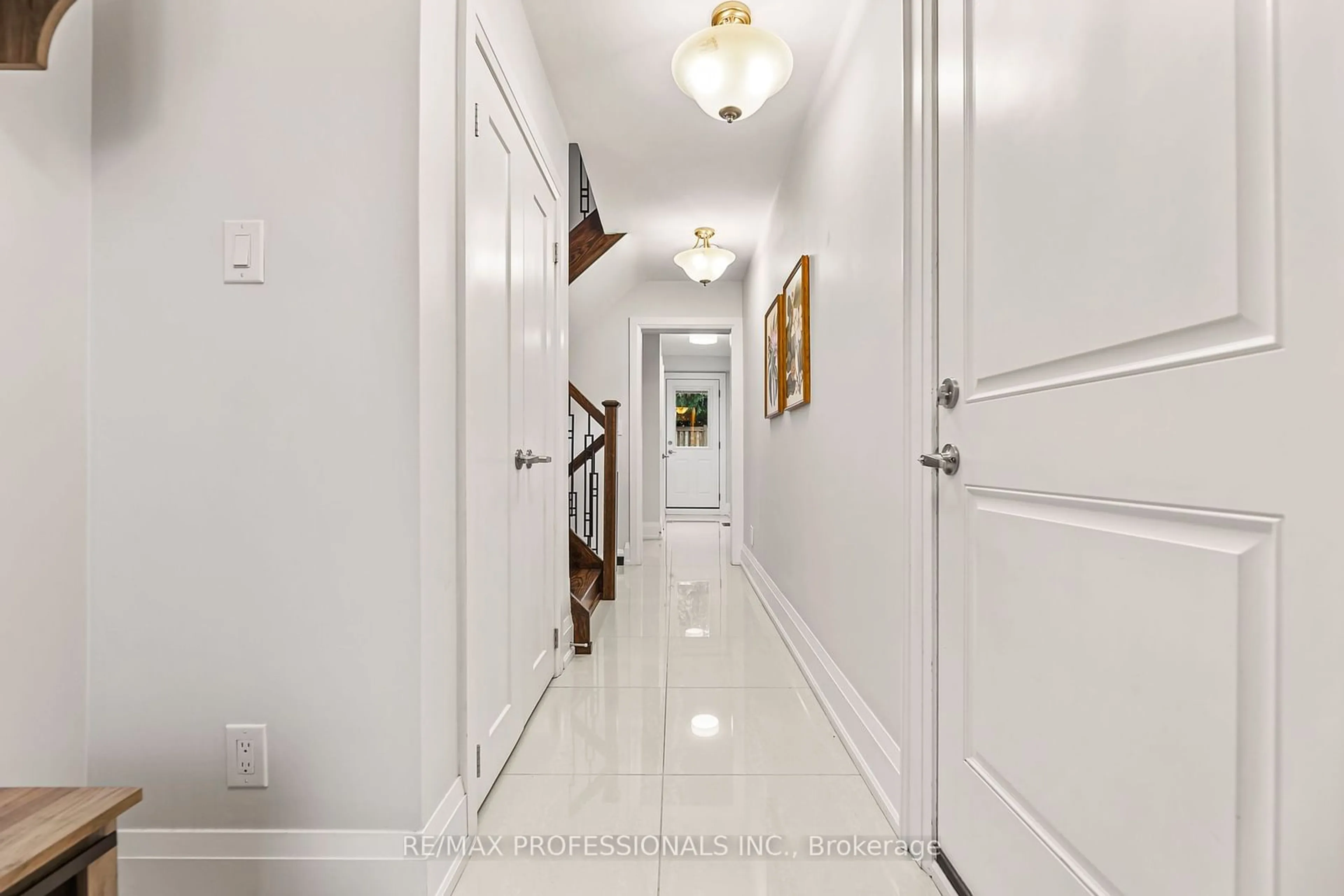 Indoor foyer, wood floors for 4250 Bloor St, Toronto Ontario M9C 1Z7