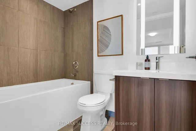 Additional property image - 5 Mabelle Ave Unit 1127