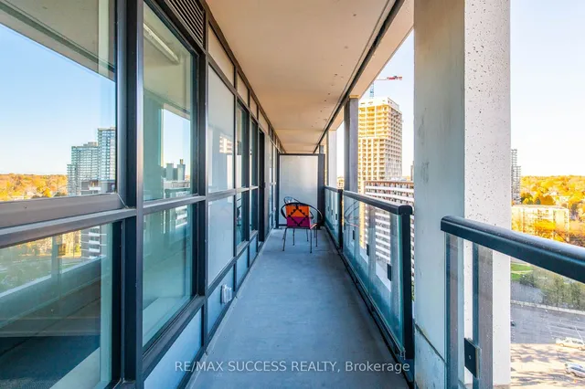 Additional property image - 5 Mabelle Ave Unit 1127