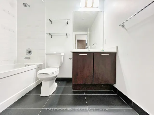 Additional property image - 2220 Lake Shore Blvd Unit 1003