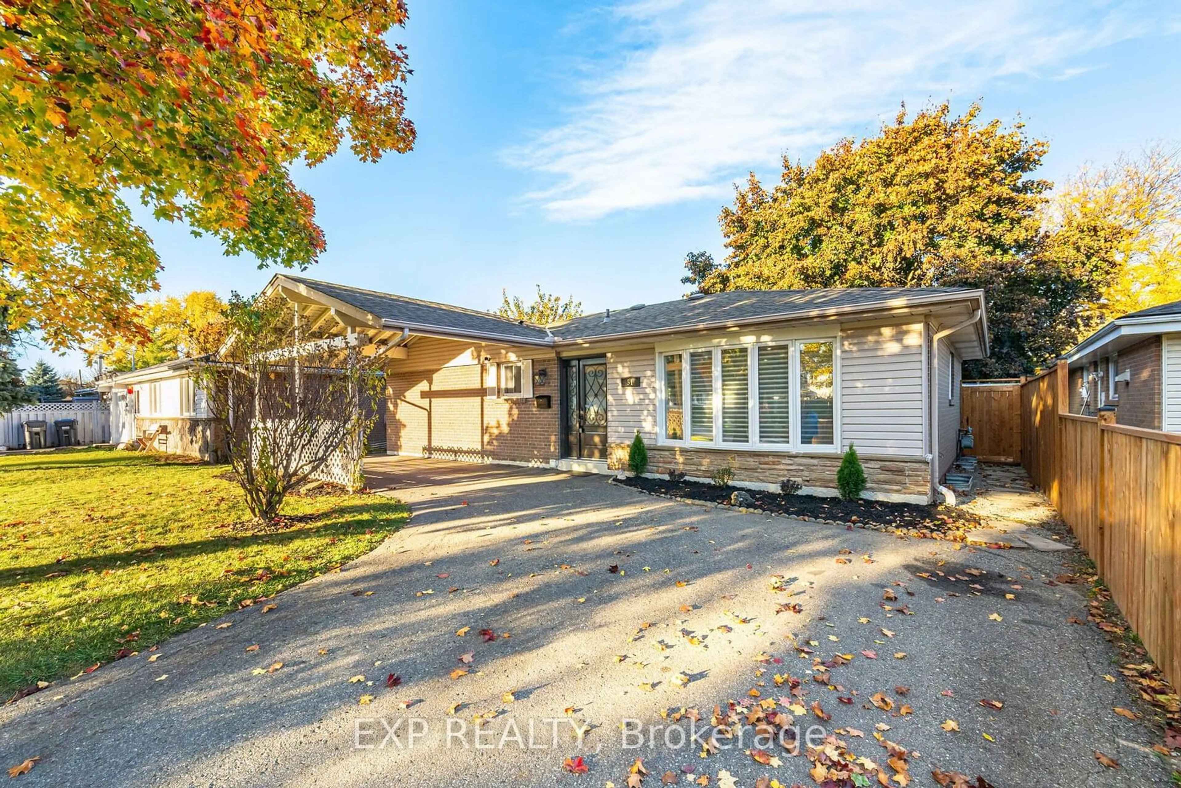 Frontside or backside of a home, the street view for 51 Allendale Rd, Brampton Ontario L6W 2Y7