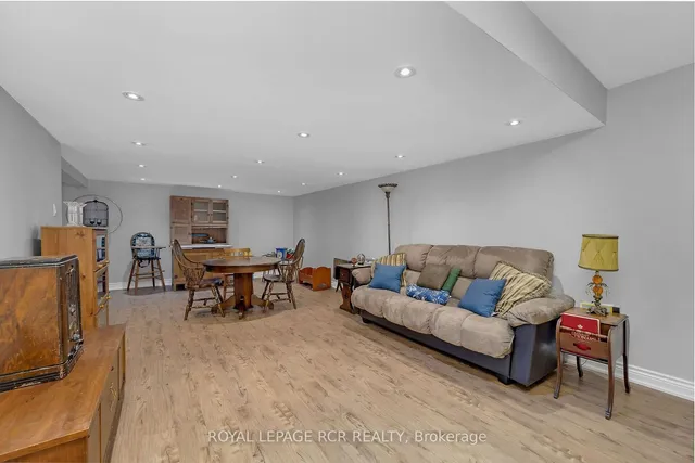 Additional property image - 36 Cavendish Cres