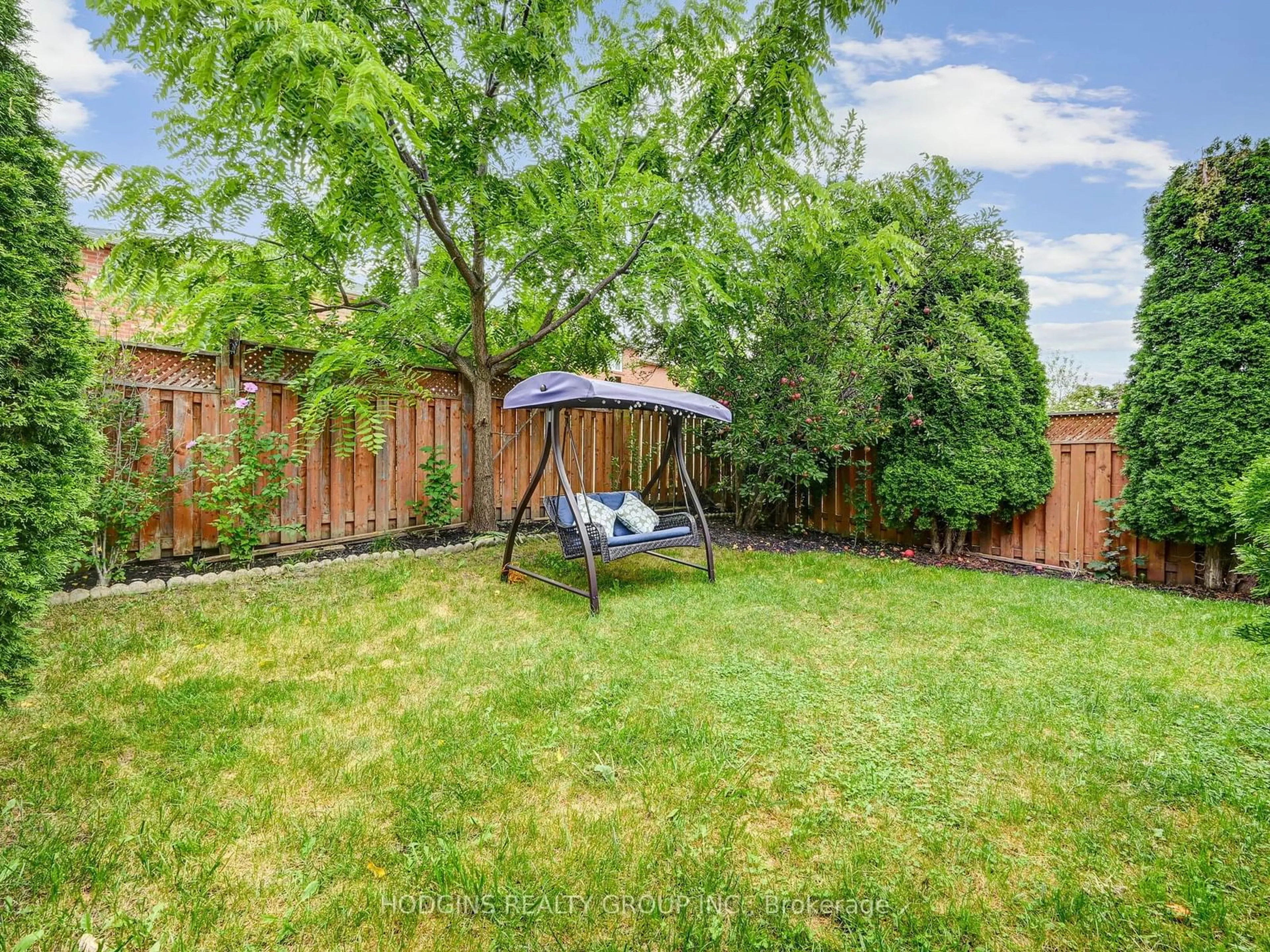 Patio, the fenced backyard for 887 Mays Cres, Mississauga Ontario L5V 2J1