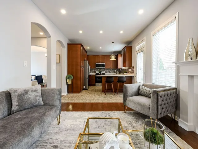 Additional property image - 3207 Munson Cres