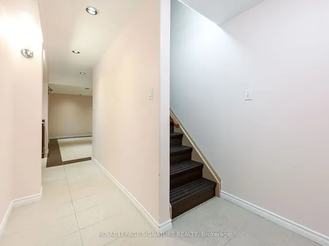 Additional property image - 3207 Munson Cres