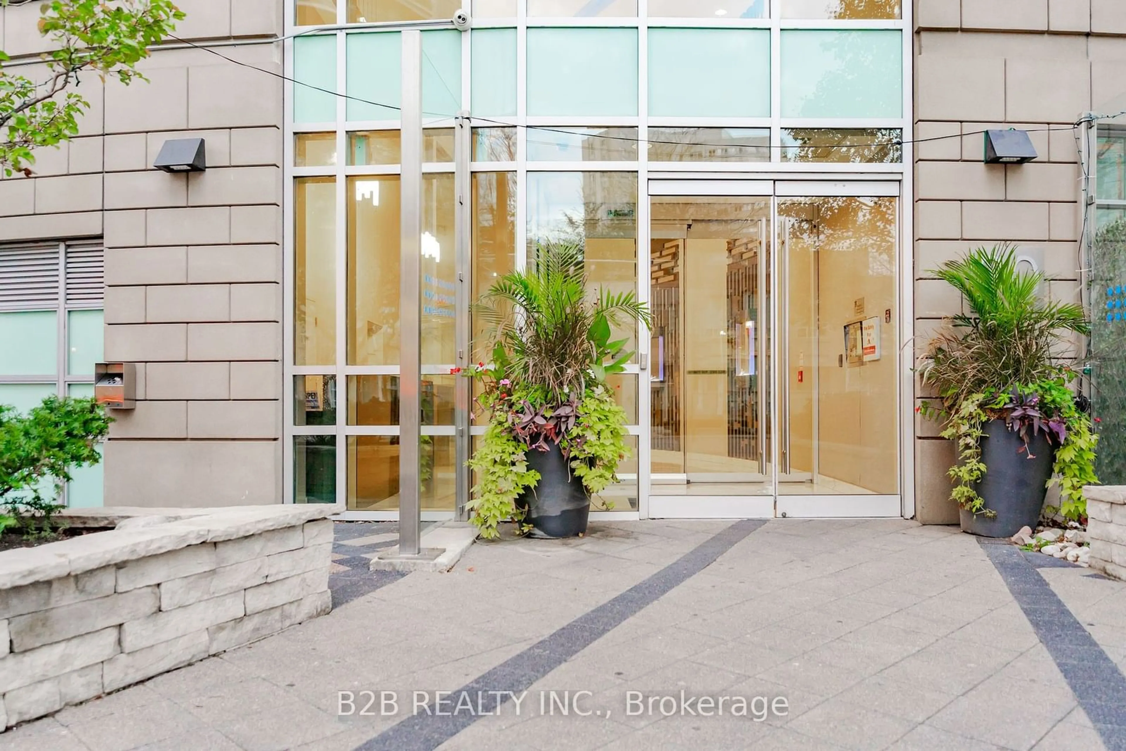 Indoor lobby, unknown floor for 80 ABSOLUTE Ave #3206, Mississauga Ontario L4Z 0A5