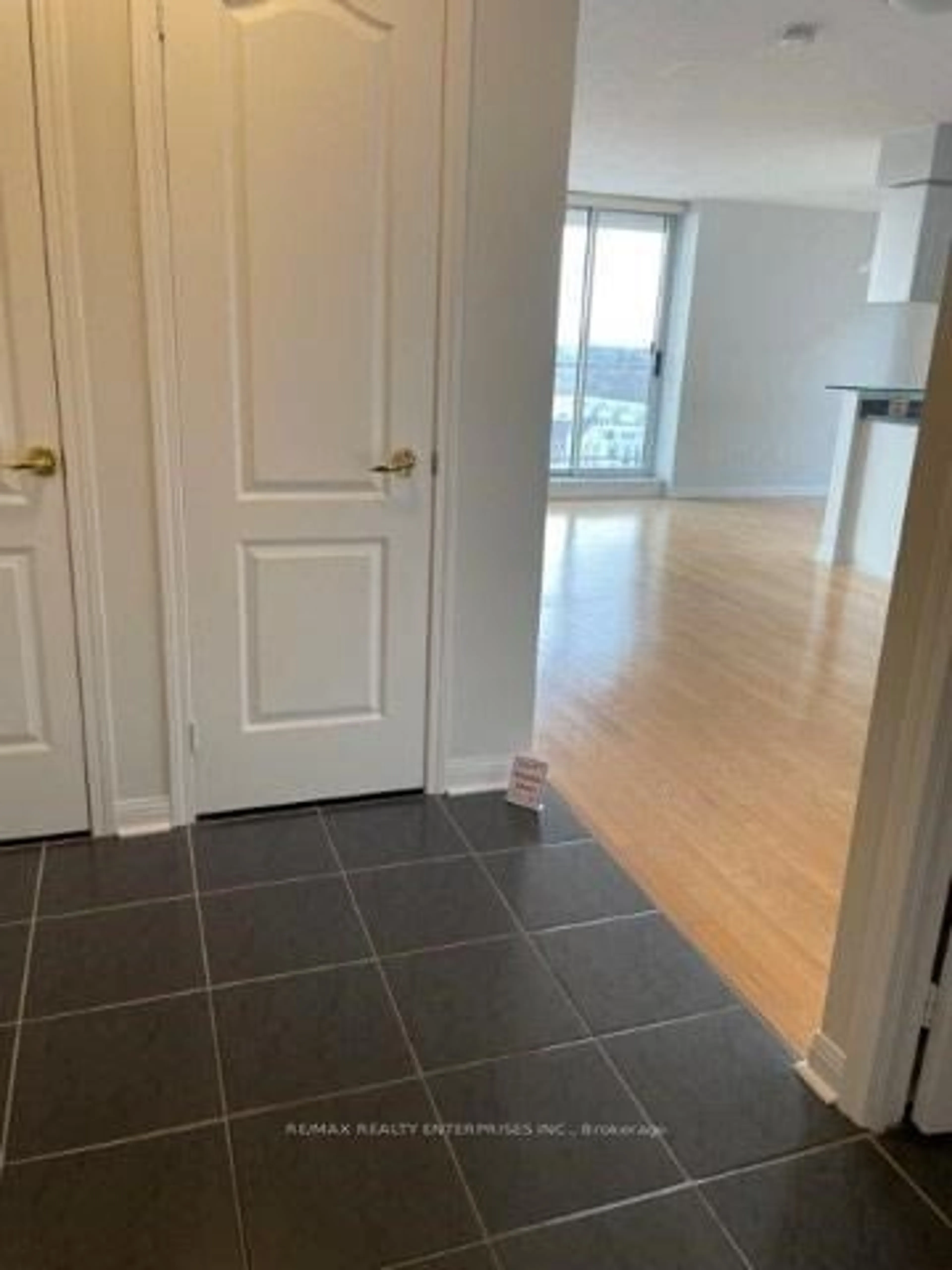 A pic of a room, not visible floor for 1140 Parkwest Pl #1001, Mississauga Ontario L5E 3K9