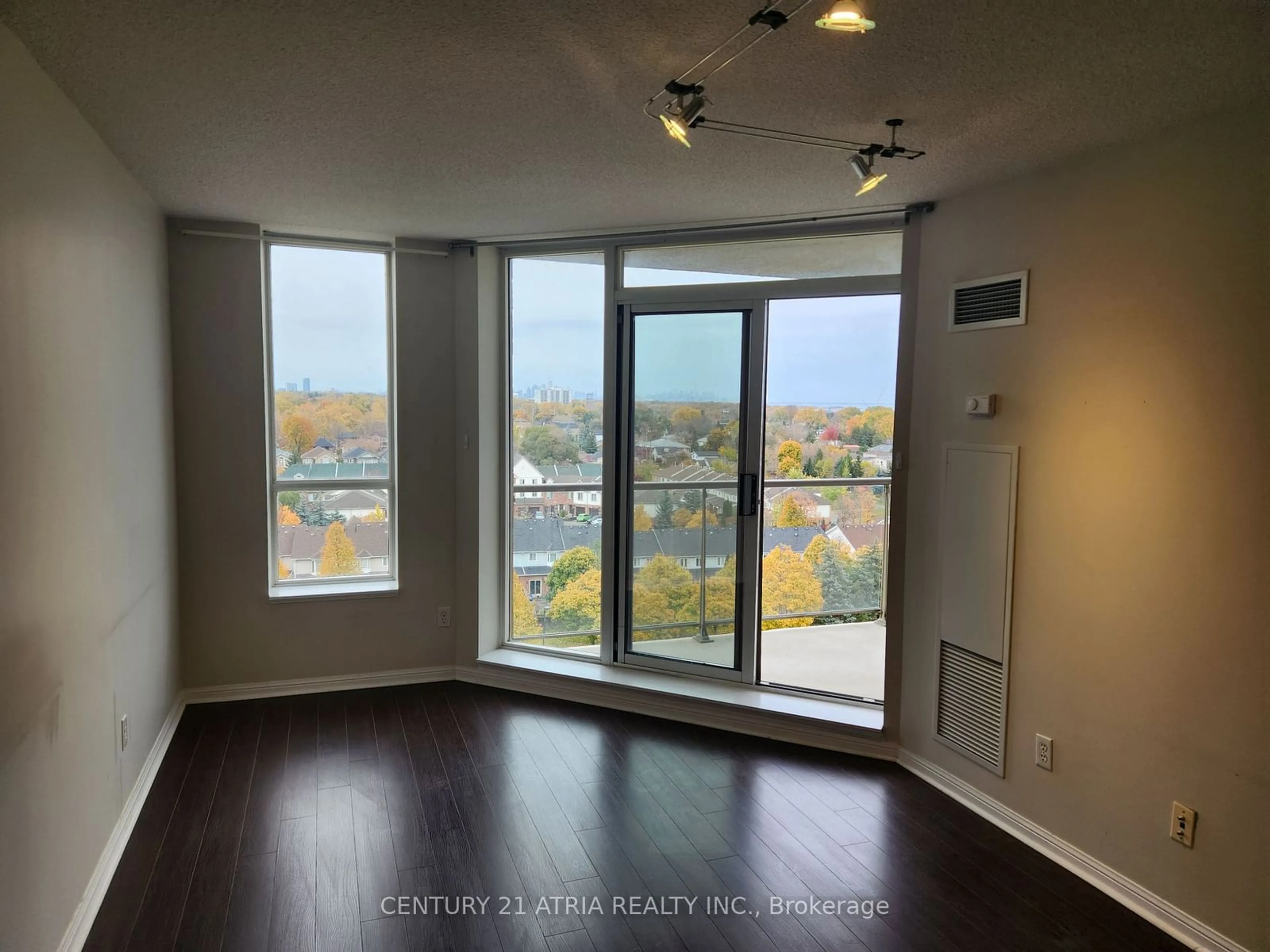 A pic of a room, wood floors for 1150 Parkwest Pl #1007, Mississauga Ontario L5E 3K4