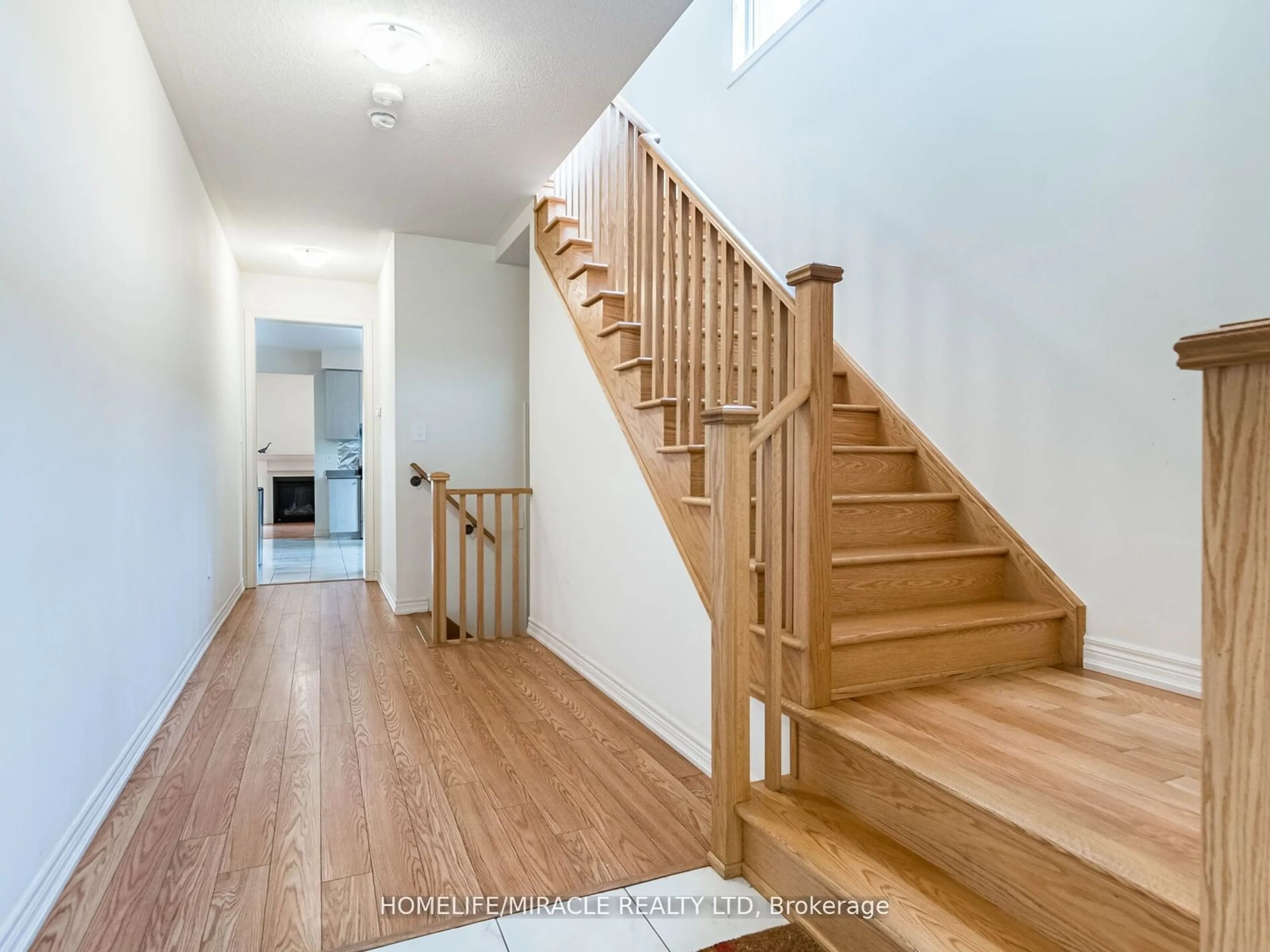 Stairs for 35 Sail Rd, Brampton Ontario L7A 4W7