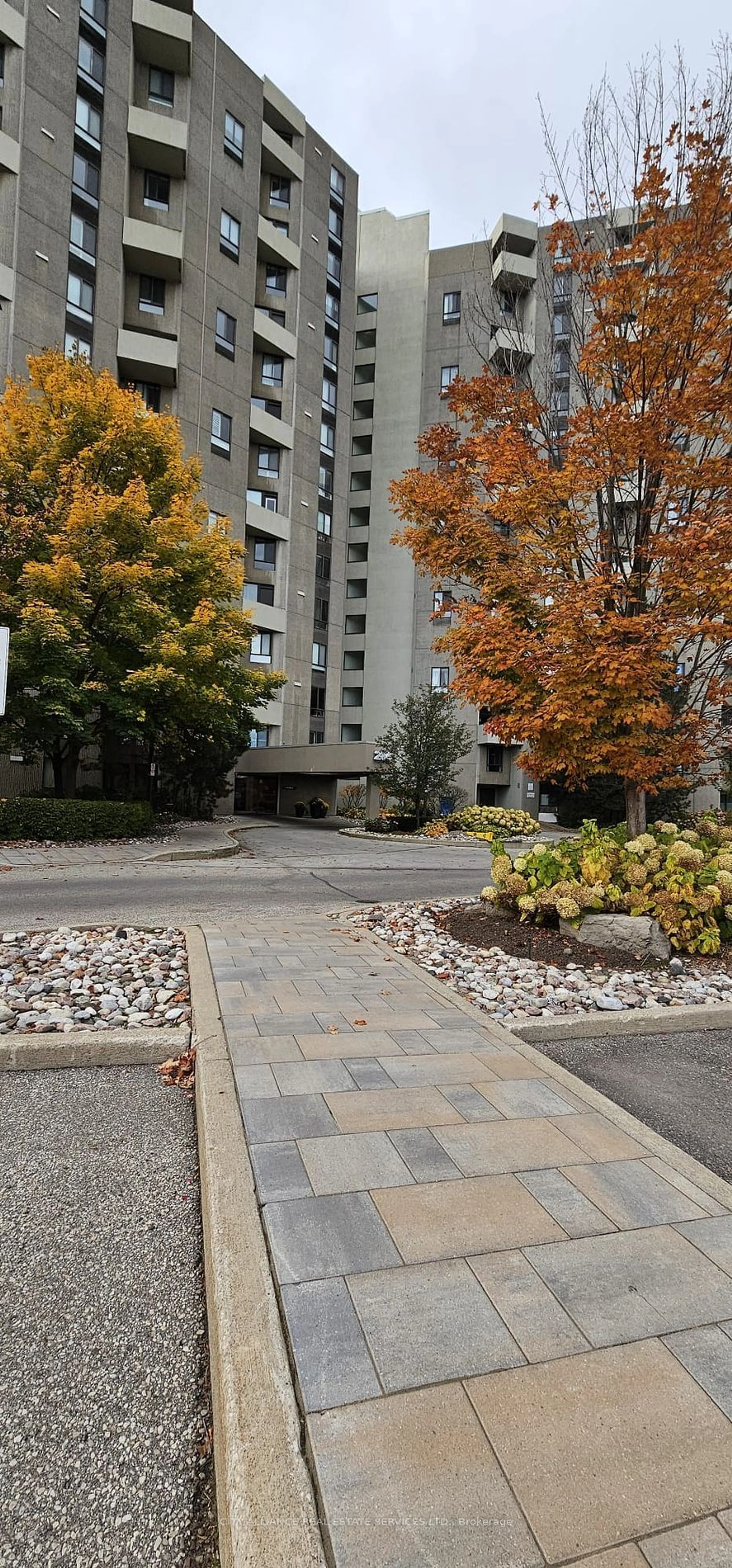 A pic from exterior of the house or condo, the street view for 284 Mill Rd #A25, Toronto Ontario M9C 4W6