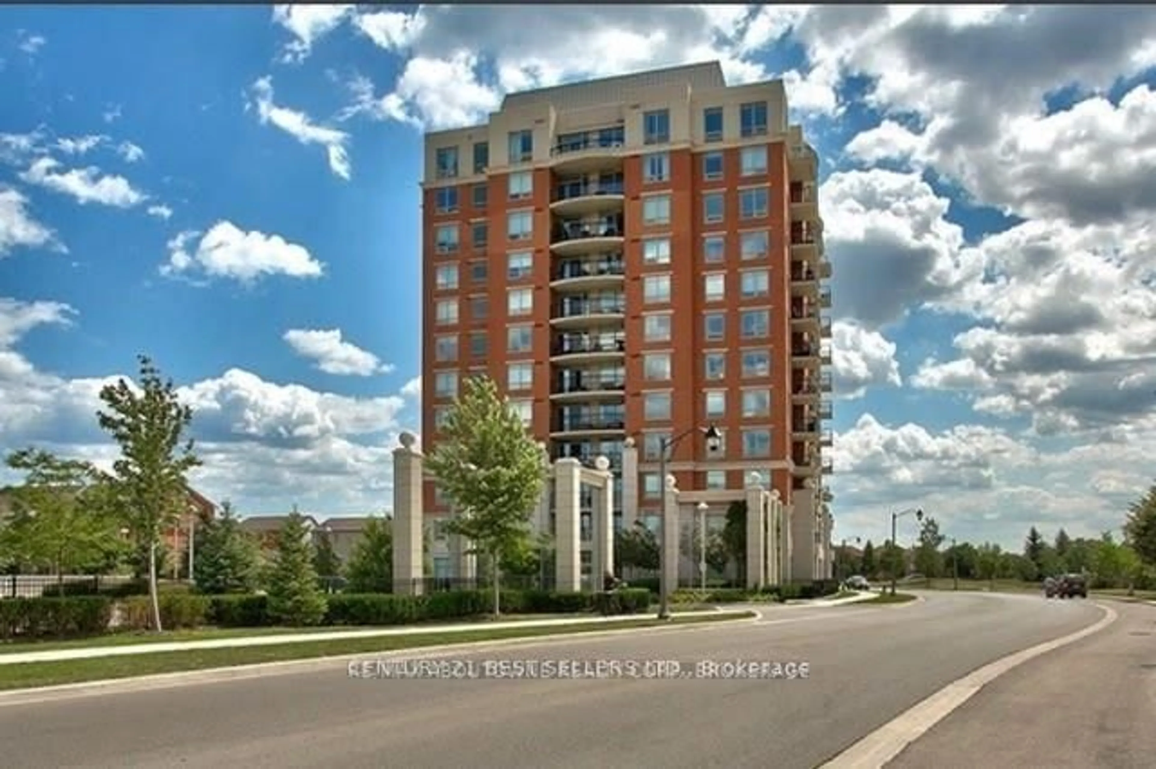 A pic from exterior of the house or condo, the front or back of building for 2325 Central Park Dr #611, Oakville Ontario L6H 0E5