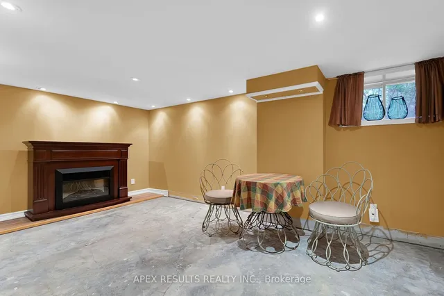 Additional property image - 360 Guelph Line