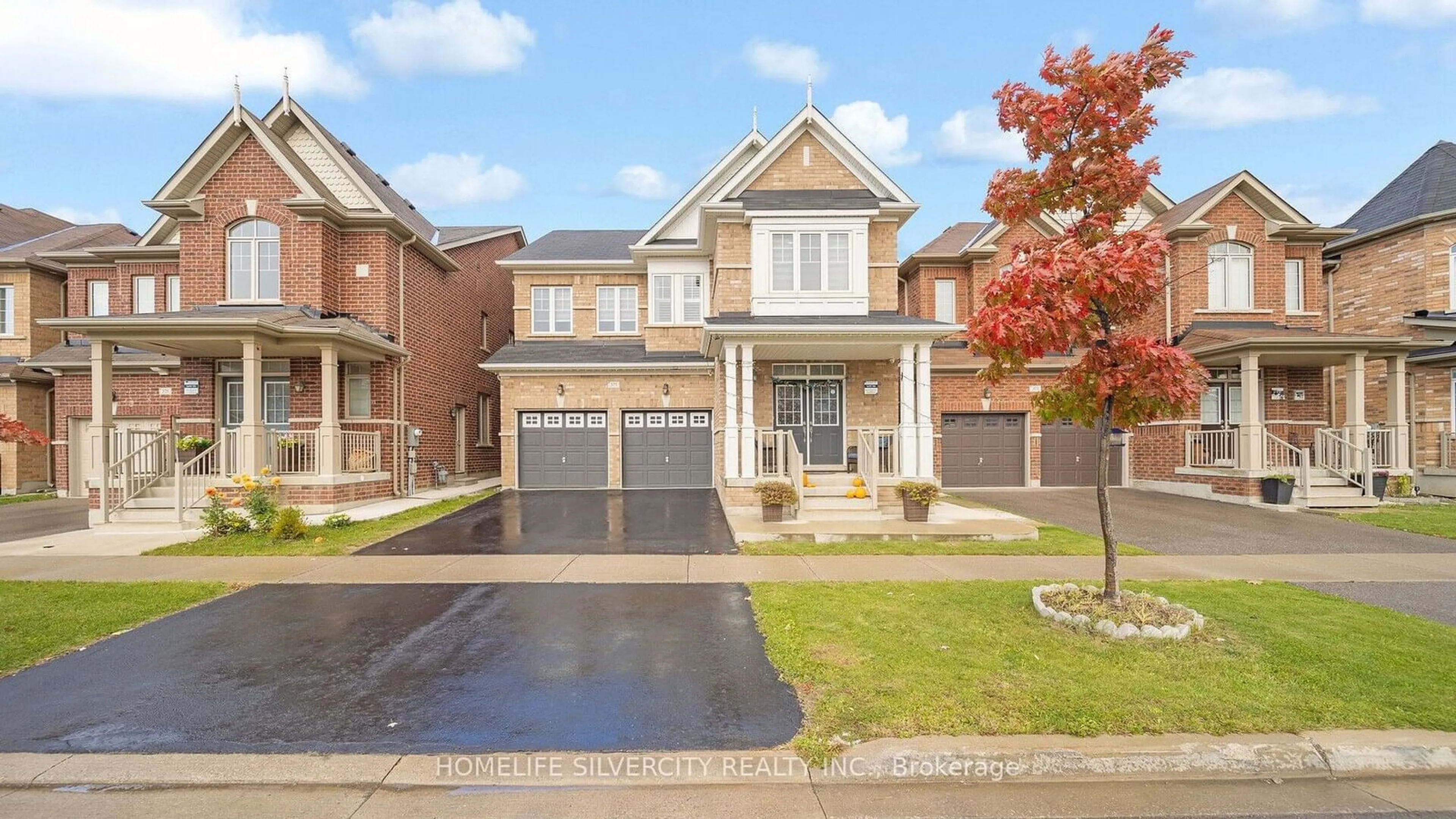 Home with brick exterior material for 373 Robert Parkinson Dr, Brampton Ontario L7A 4B8