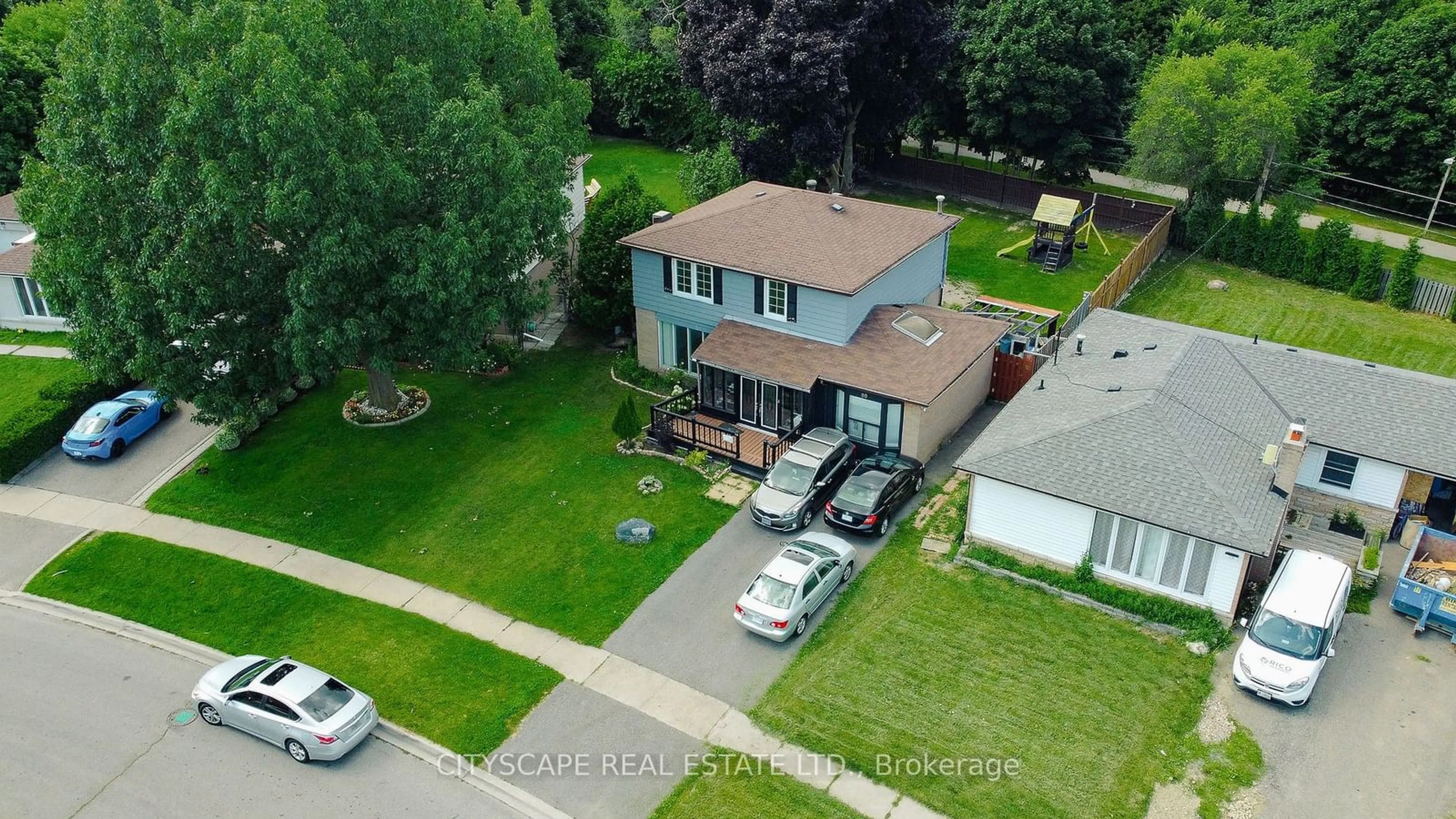 Frontside or backside of a home, the street view for 80 Brookland Dr, Brampton Ontario L6T 2M5