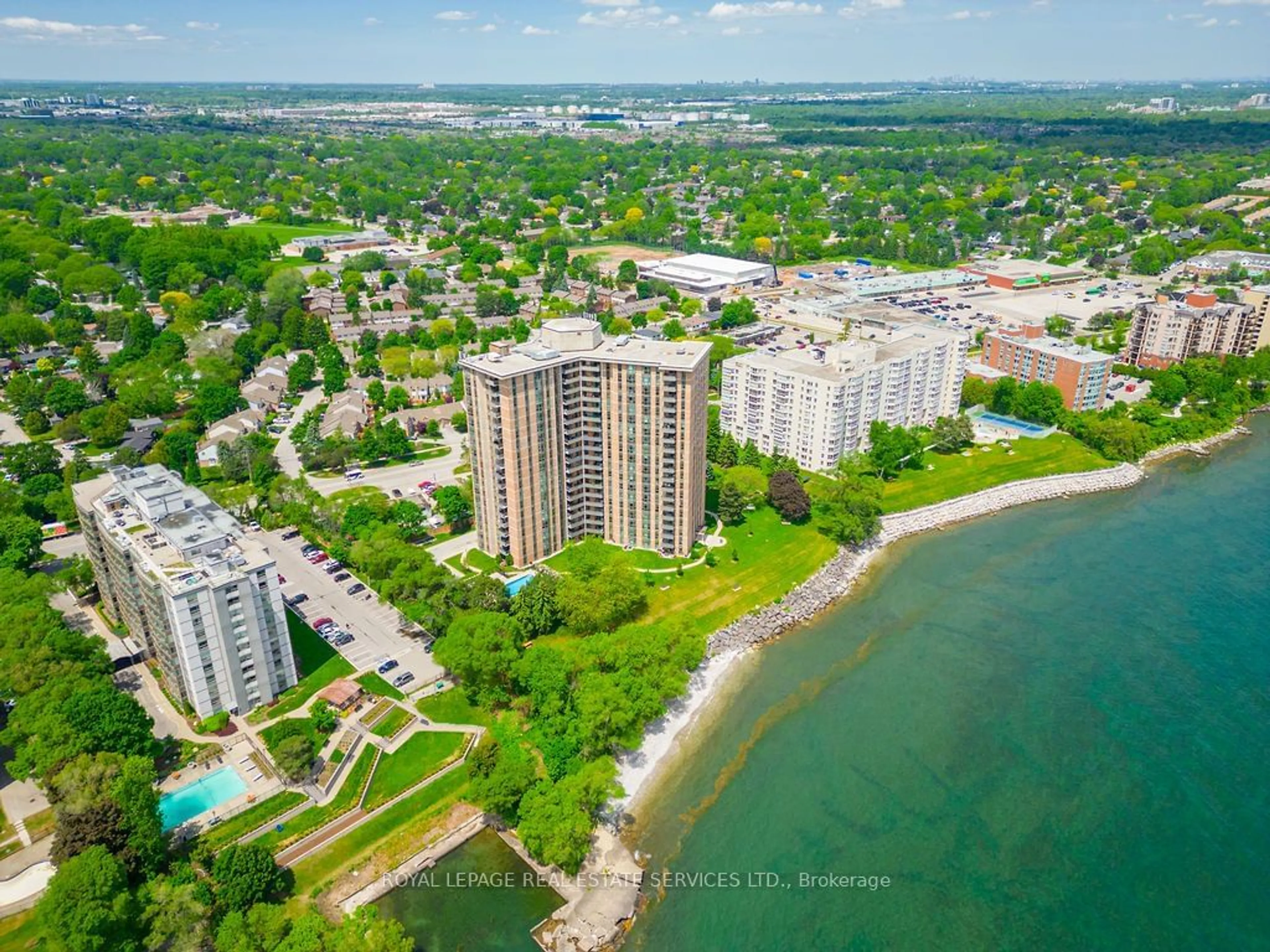 A pic from exterior of the house or condo, lake for 5250 LAKESHORE Rd #1504, Burlington Ontario L7L 5L2