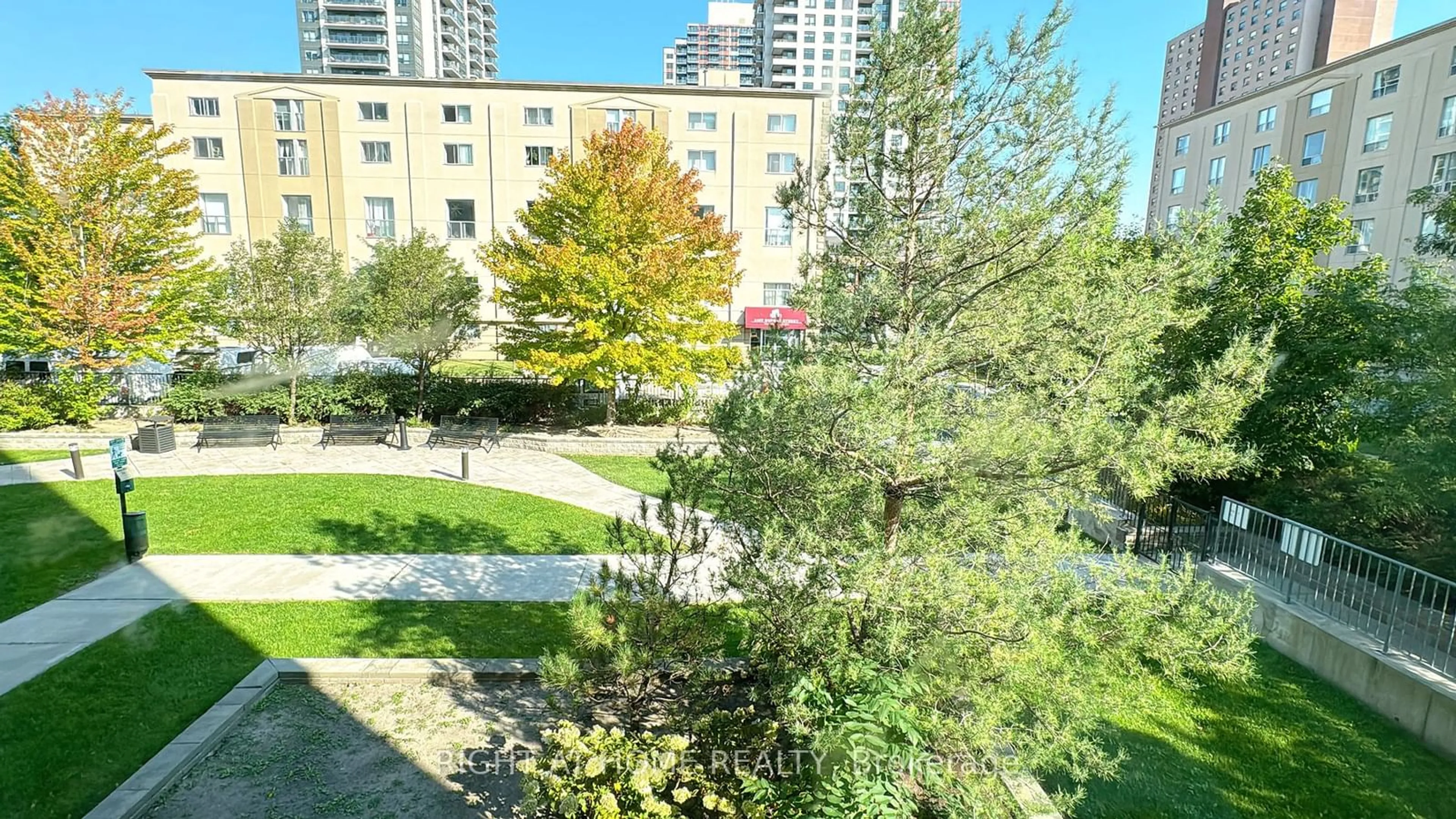 A pic from exterior of the house or condo, the street view for 816 Lansdowne Ave #106, Toronto Ontario M6H 4K6