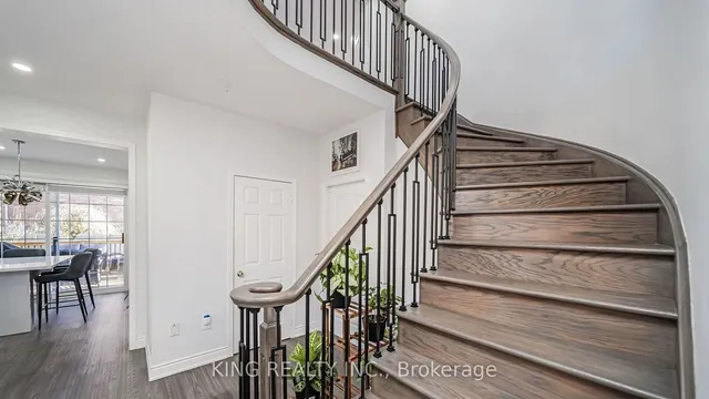 Additional property image - 27 Braydon Blvd