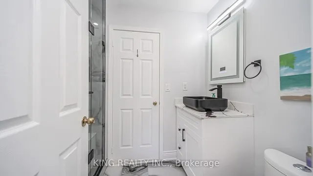 Additional property image - 27 Braydon Blvd