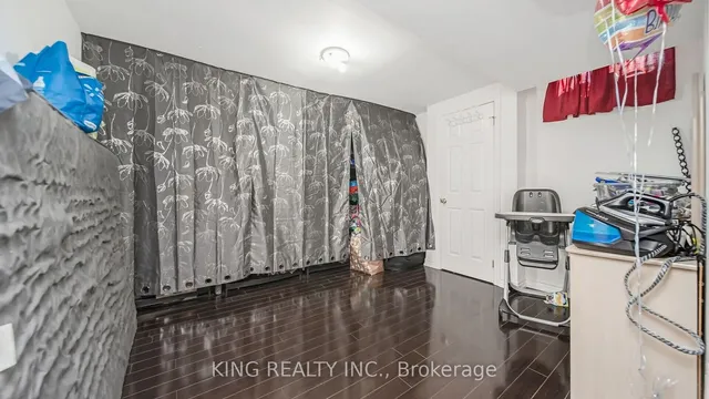 Additional property image - 27 Braydon Blvd