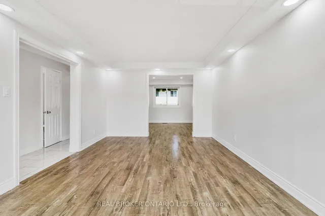 Additional property image - 7475 Goreway Dr Unit 58