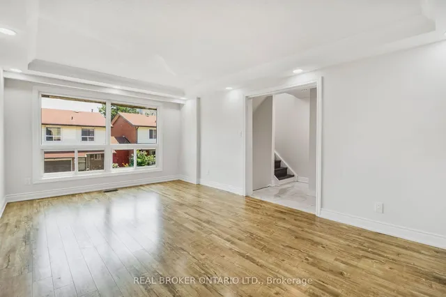 Additional property image - 7475 Goreway Dr Unit 58