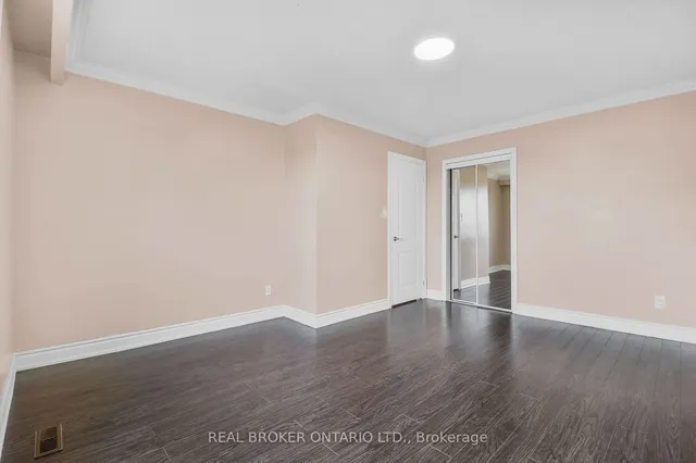 Additional property image - 7475 Goreway Dr Unit 58