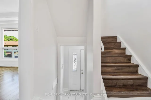 Additional property image - 7475 Goreway Dr Unit 58